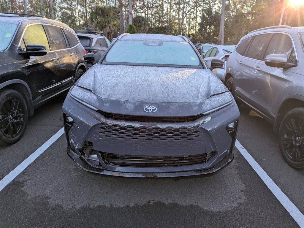 2025 Toyota Crown Signia Limited