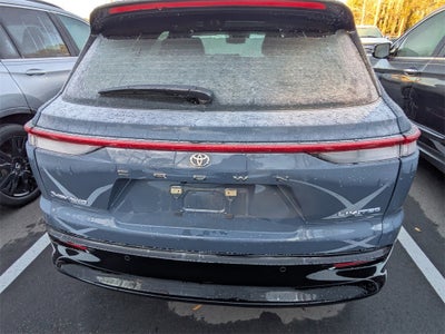 2025 Toyota Crown Signia Limited