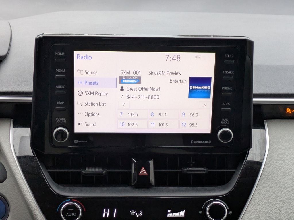 2022 Toyota Corolla Hybrid LE