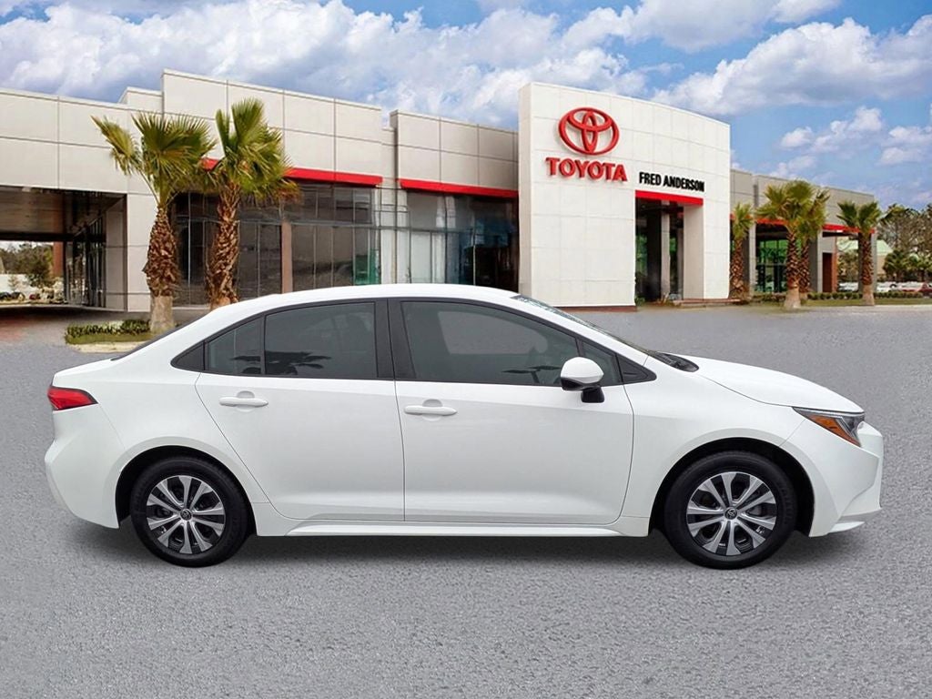 2022 Toyota Corolla Hybrid LE