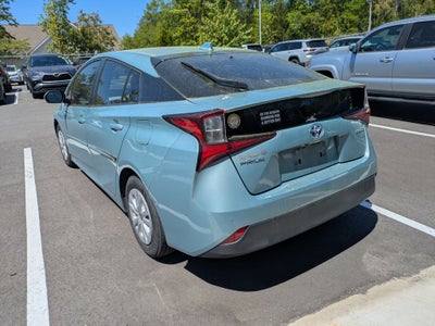 2021 Toyota Prius LE
