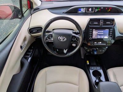 2020 Toyota Prius XLE