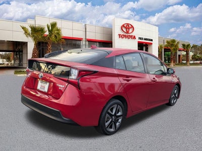 2020 Toyota Prius XLE