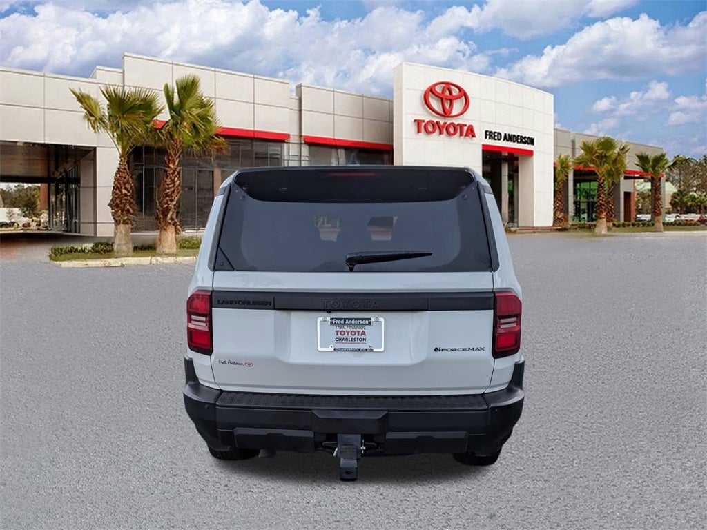 2025 Toyota Land Cruiser Base