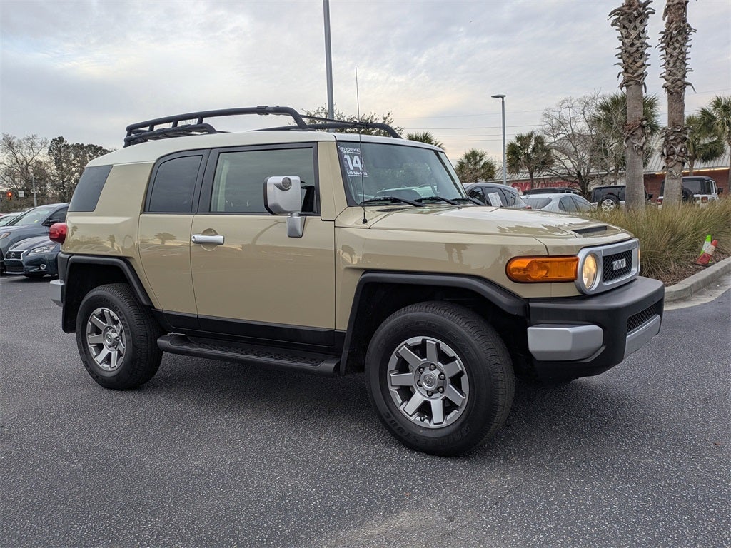 2014 Toyota FJ Cruiser Base