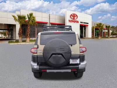 2014 Toyota FJ Cruiser Base