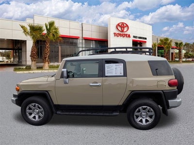2014 Toyota FJ Cruiser Base