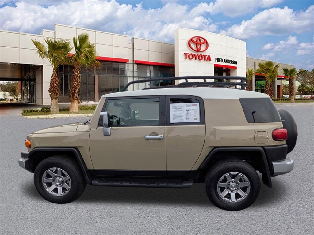 2014 Toyota FJ Cruiser Base