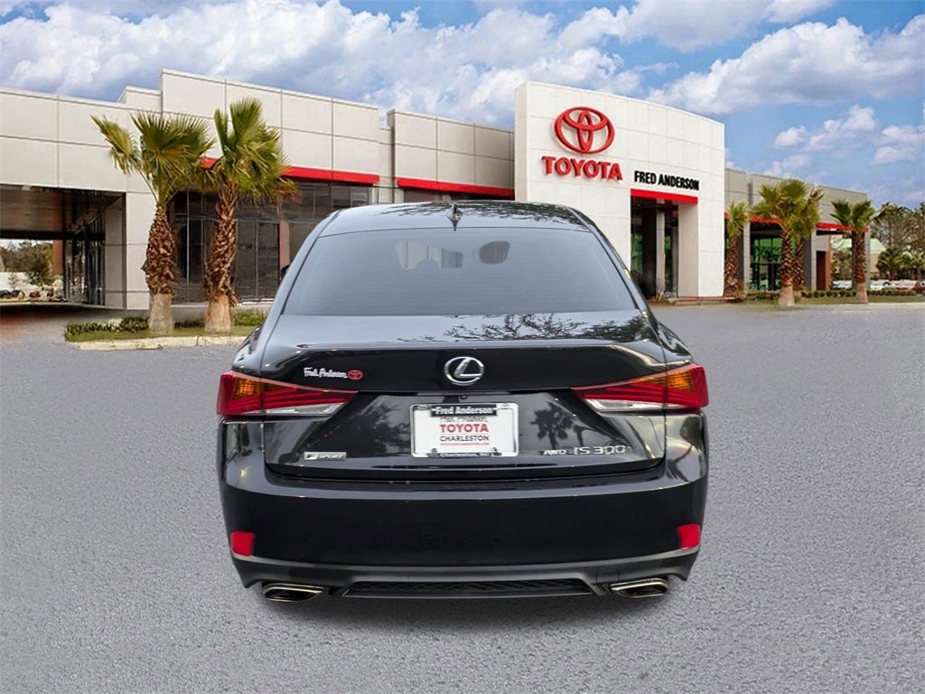 2019 Lexus IS 300