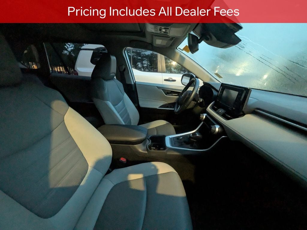 2022 Toyota RAV4 Hybrid XLE Premium