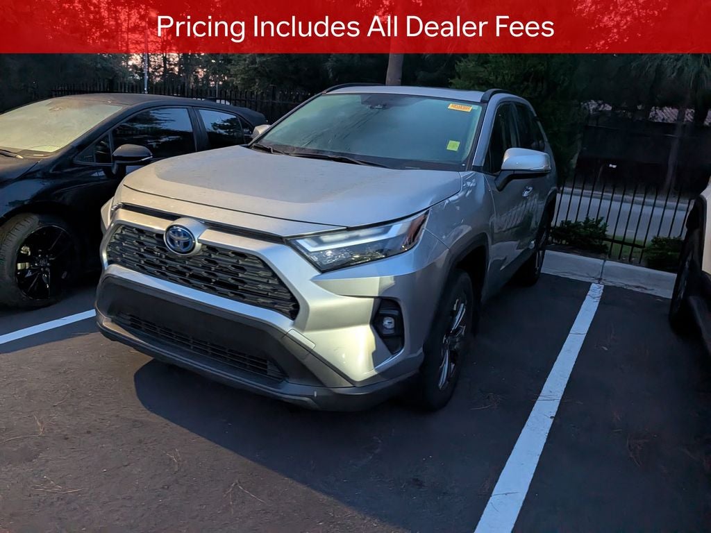 2022 Toyota RAV4 Hybrid XLE Premium