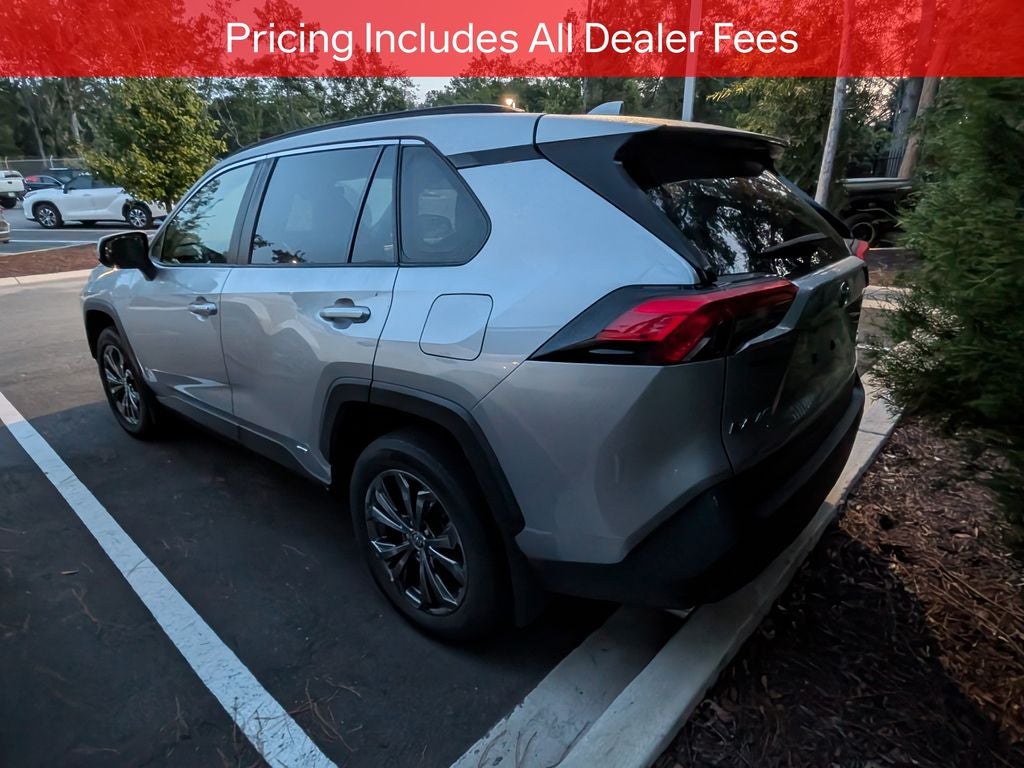 2022 Toyota RAV4 Hybrid XLE Premium