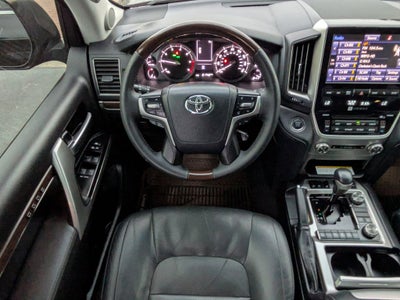 2019 Toyota Land Cruiser Base
