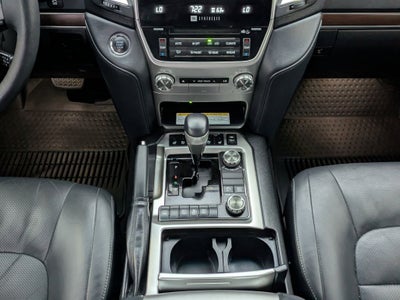 2019 Toyota Land Cruiser Base