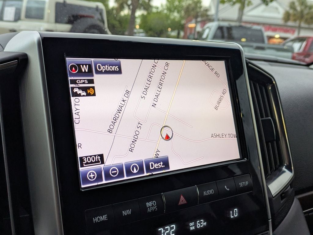 2019 Toyota Land Cruiser Base