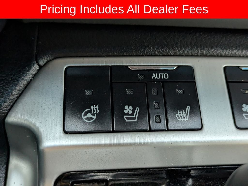 2019 Toyota Land Cruiser Base