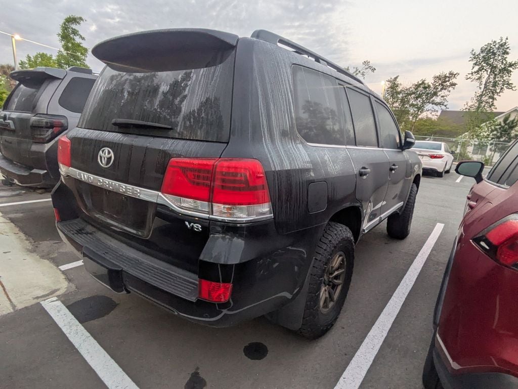 2019 Toyota Land Cruiser Base