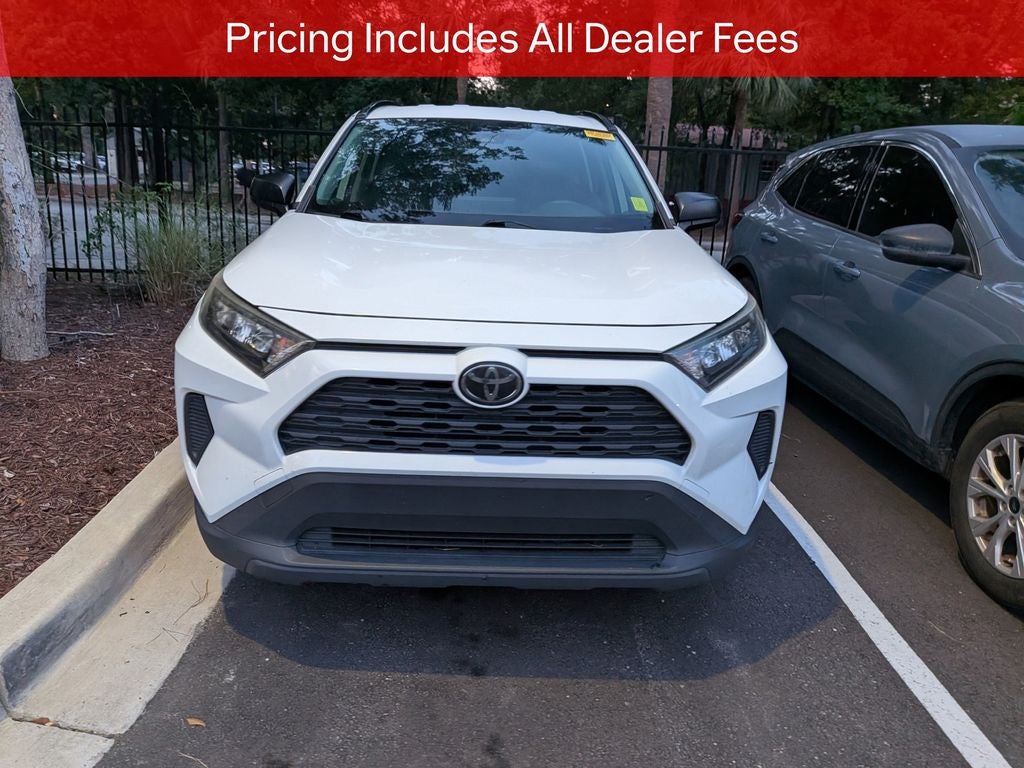 2019 Toyota RAV4 LE