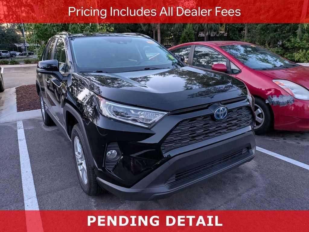 2021 Toyota RAV4 Hybrid XLE