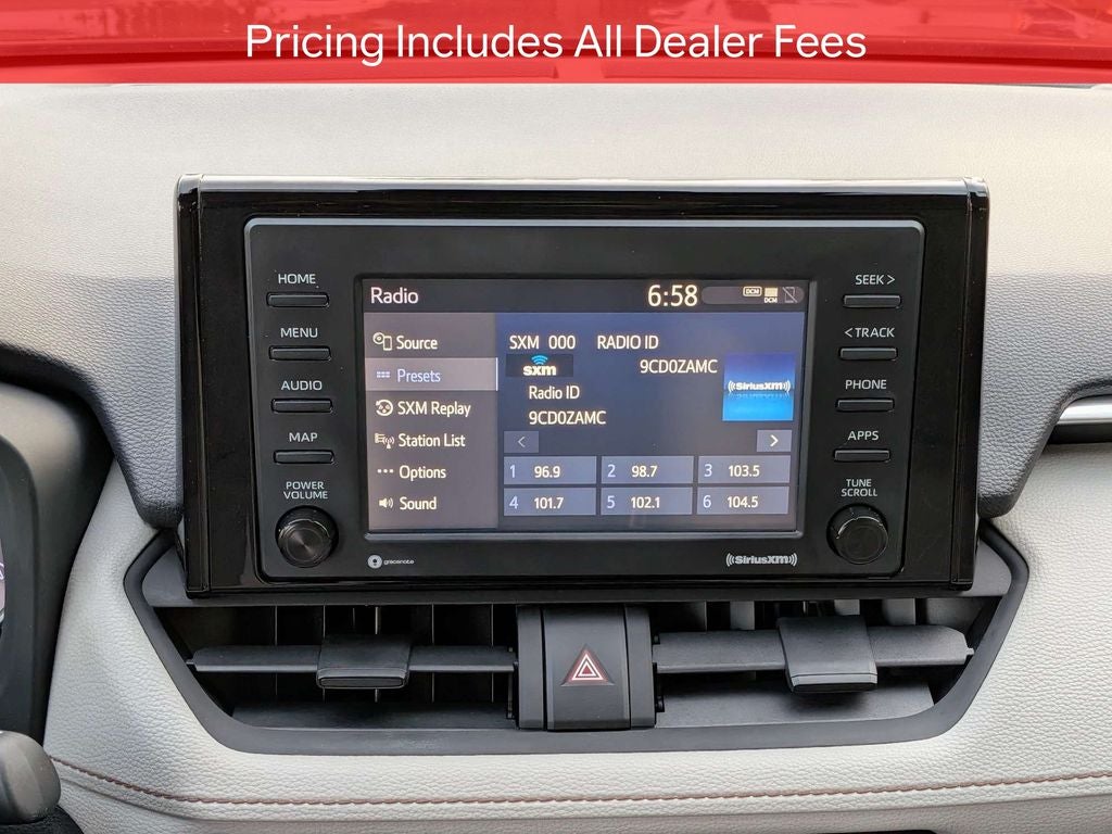 2021 Toyota RAV4 Hybrid XLE