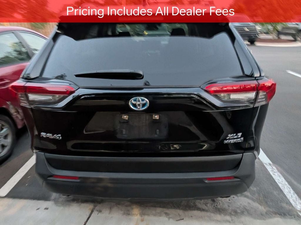 2021 Toyota RAV4 Hybrid XLE