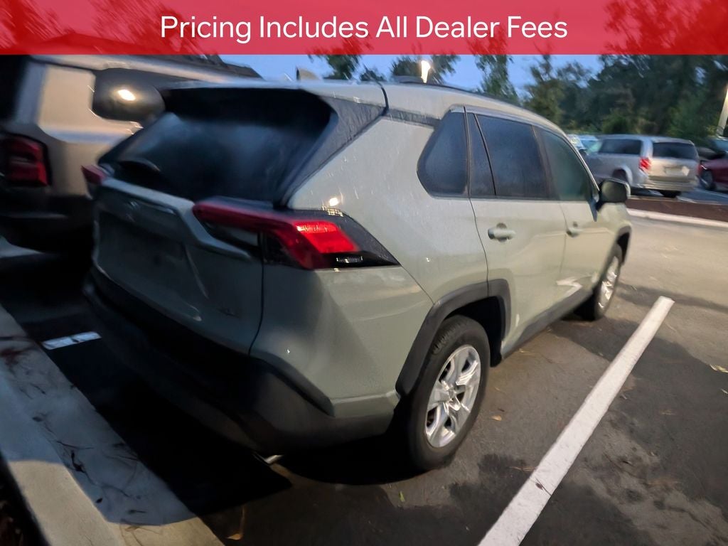 2021 Toyota RAV4 XLE