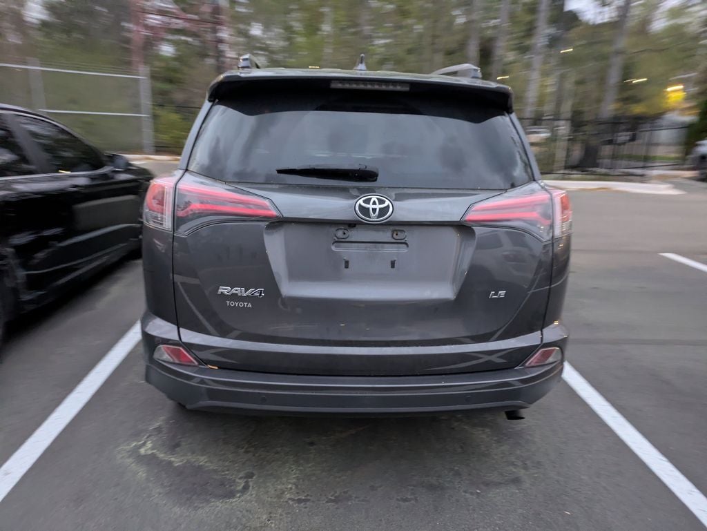 2018 Toyota RAV4 LE