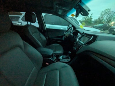 2017 Hyundai Santa Fe SE Ultimate