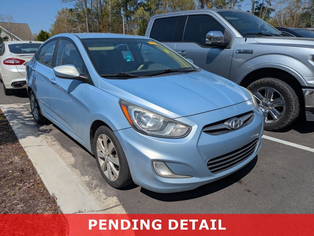2012 Hyundai Accent GLS