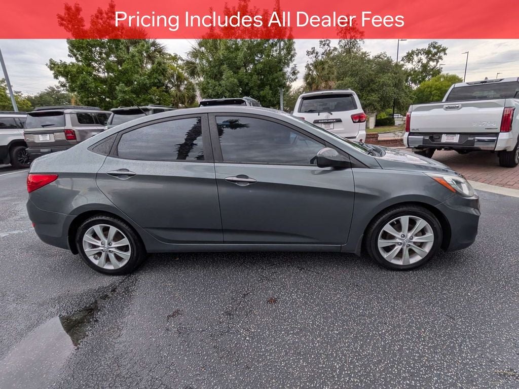 2013 Hyundai Accent GLS