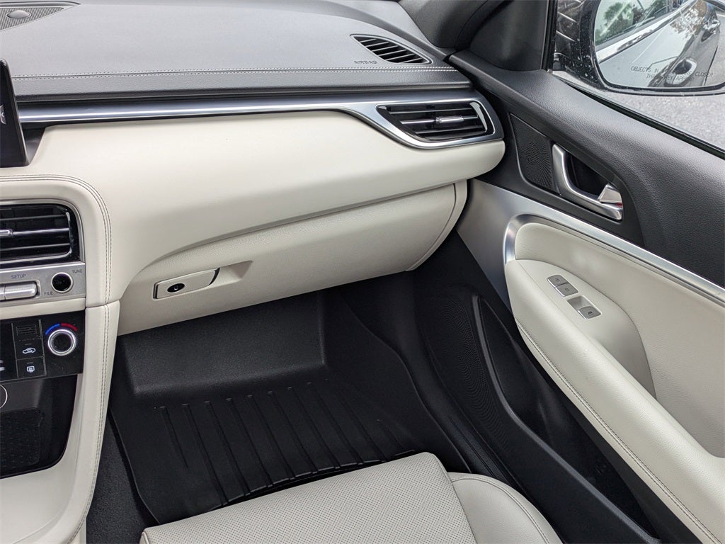 2024 Genesis G70 2.5T