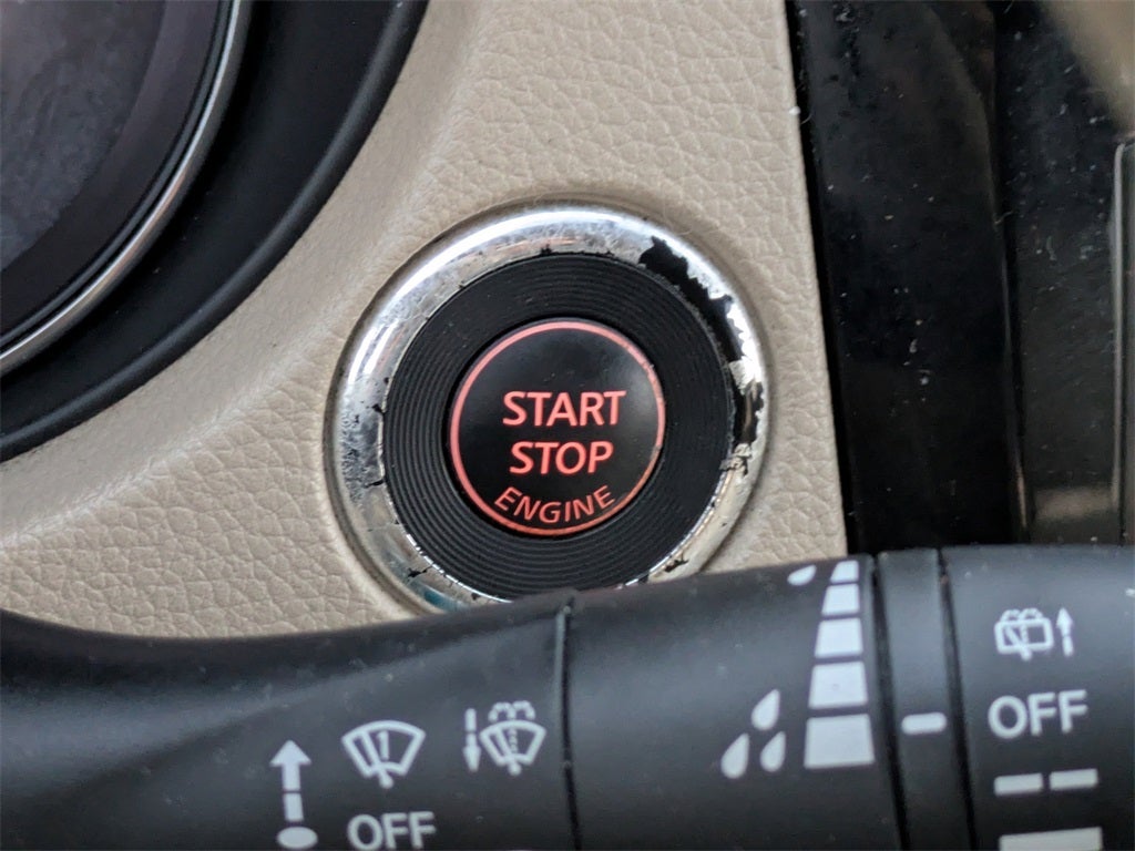 2015 Nissan Rogue SV