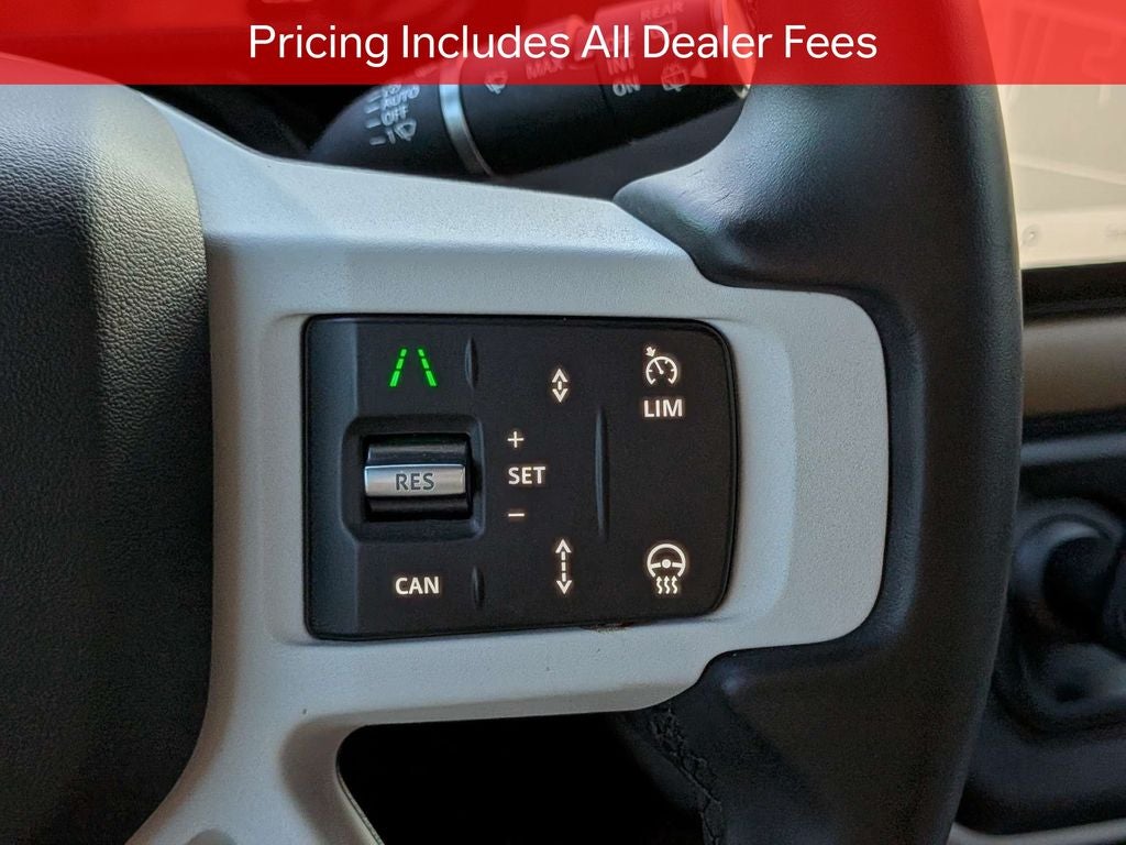 2025 Land Rover Defender 110 X-Dynamic SE