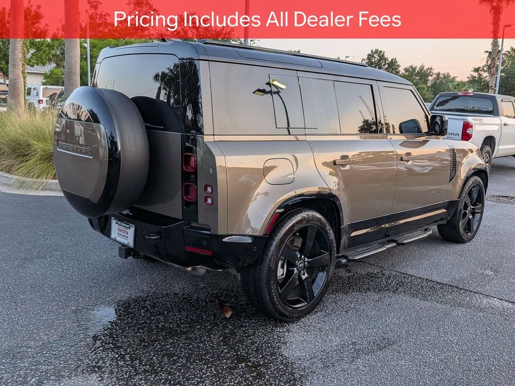 2025 Land Rover Defender 110 X-Dynamic SE