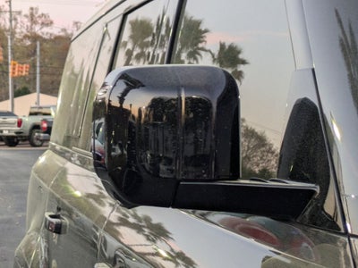 2025 Land Rover Defender 130 S