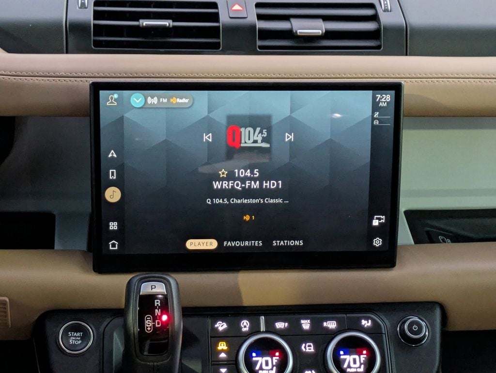 2025 Land Rover Defender 130 S