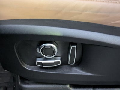 2025 Land Rover Defender 130 S