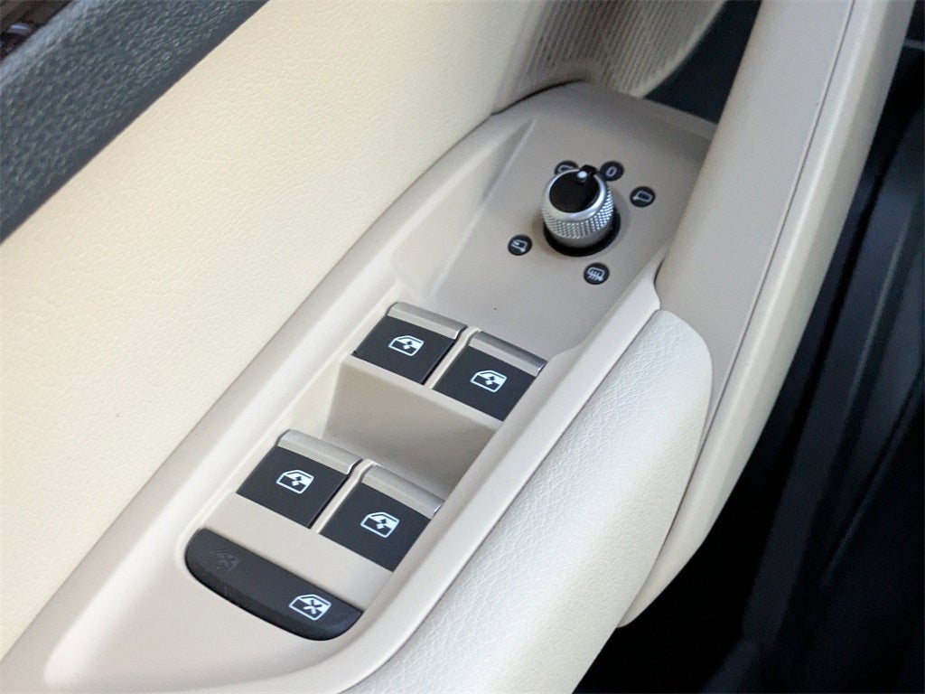 2018 Audi Q5 2.0T Premium Plus quattro