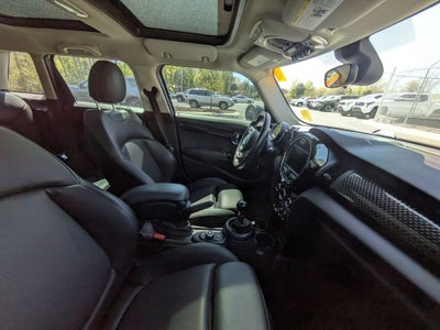 2019 MINI Cooper S Signature