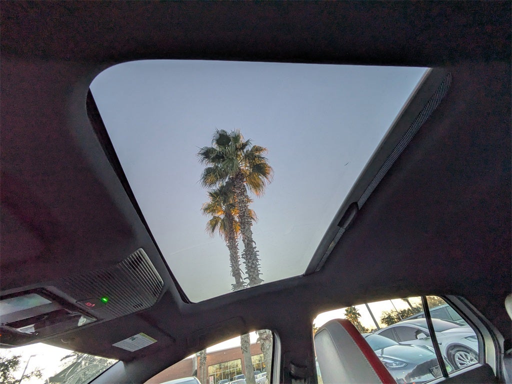 2024 Volkswagen Golf GTI Autobahn