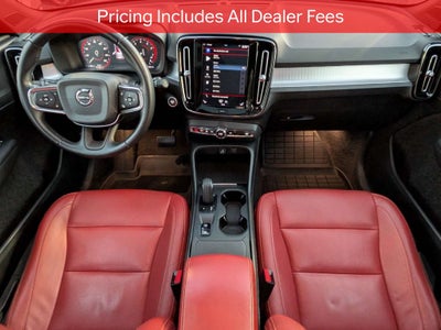 2019 Volvo XC40 Momentum
