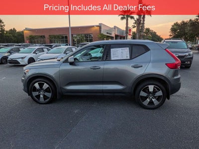 2019 Volvo XC40 Momentum