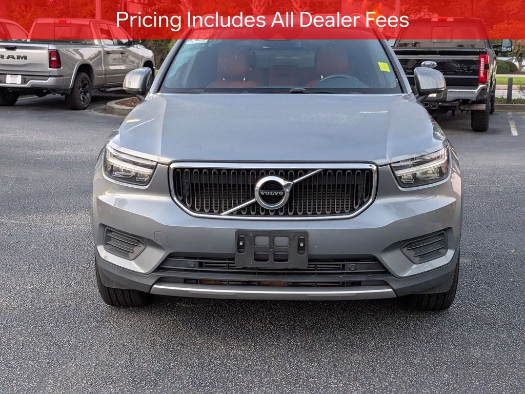 2019 Volvo XC40 Momentum