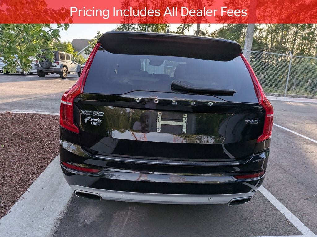 2020 Volvo XC90 T6 Momentum
