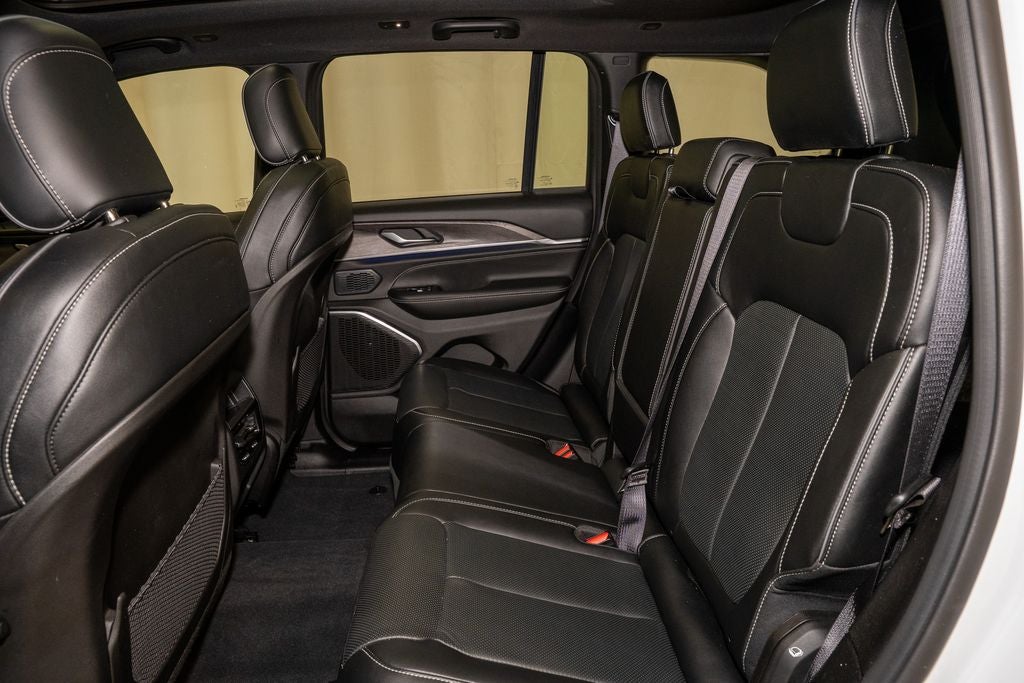 2024 Jeep Grand Cherokee Overland