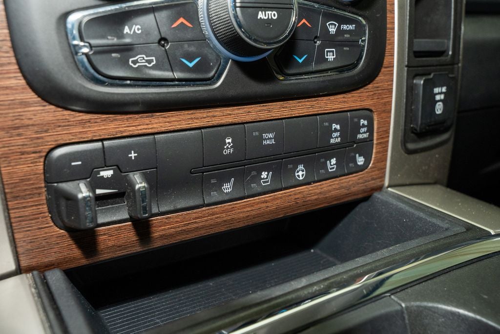 2016 RAM 1500 Laramie