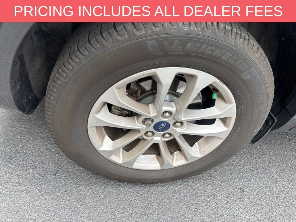 2020 Ford Escape SE
