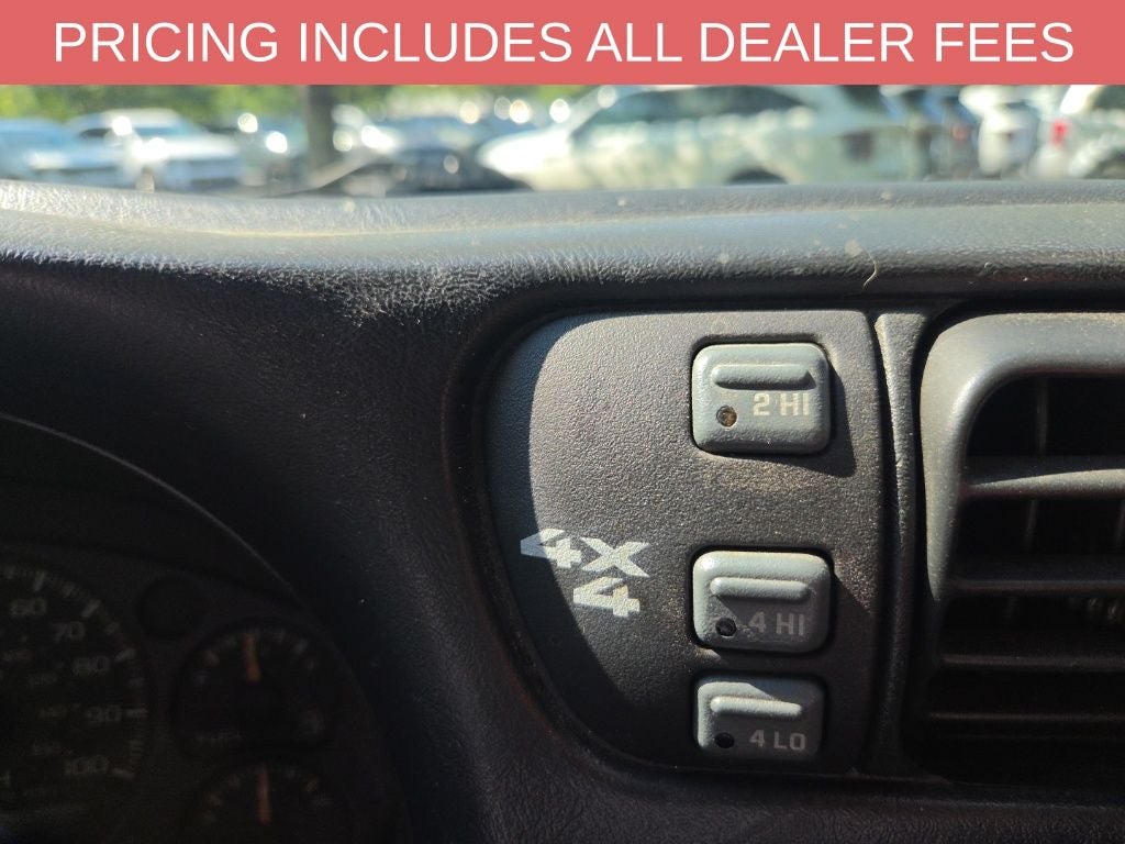 2003 Chevrolet S-10 LS