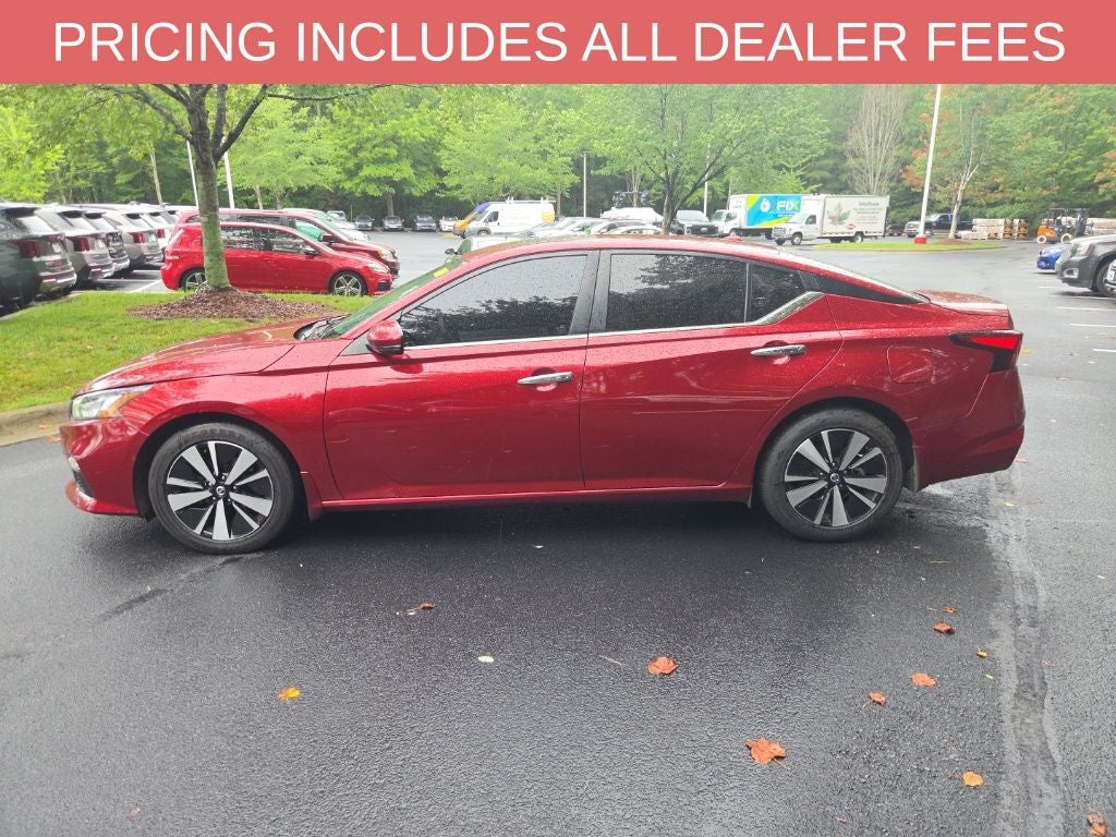 2022 Nissan Altima 2.5 SV