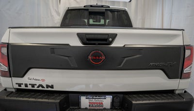 2023 Nissan Titan PRO-4X